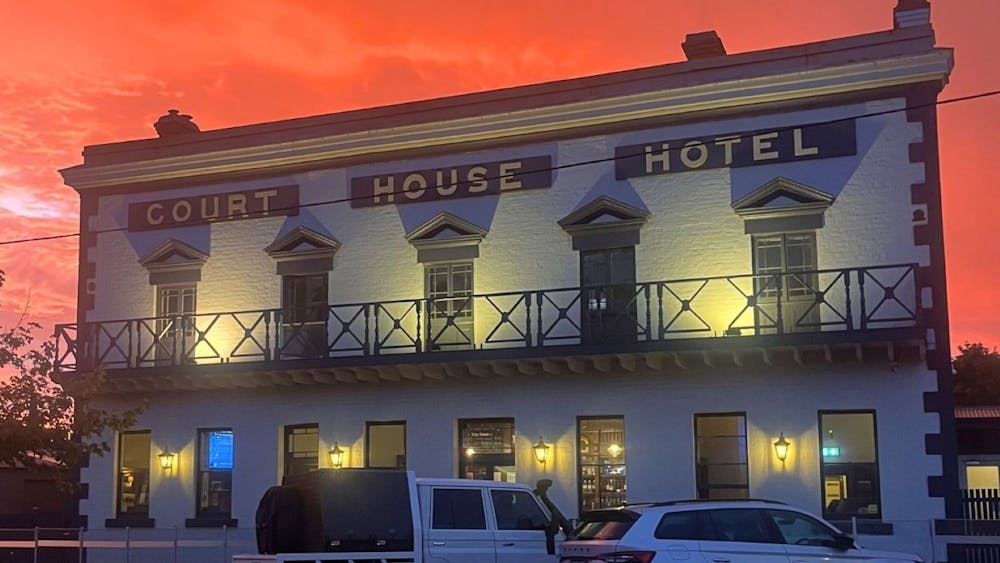 Thumbnail for Court House Hotel Smythesdale