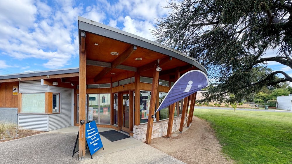 Thumbnail for Creswick Visitor Information Centre